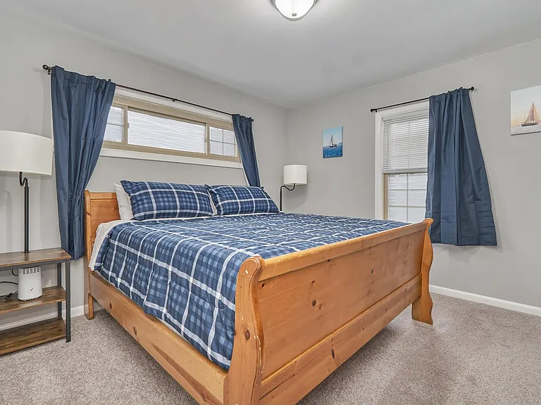 137 Woods Rd — Photo 15