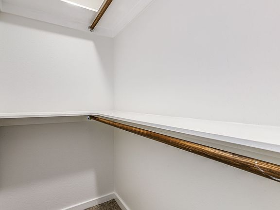 2nd image of 2106 Bennett Ave #209