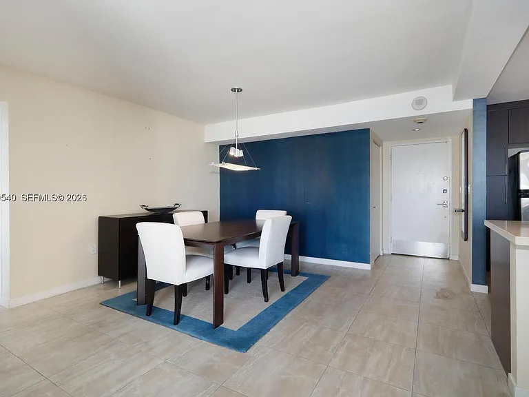 145 SE 25th Rd #502 — Photo 10