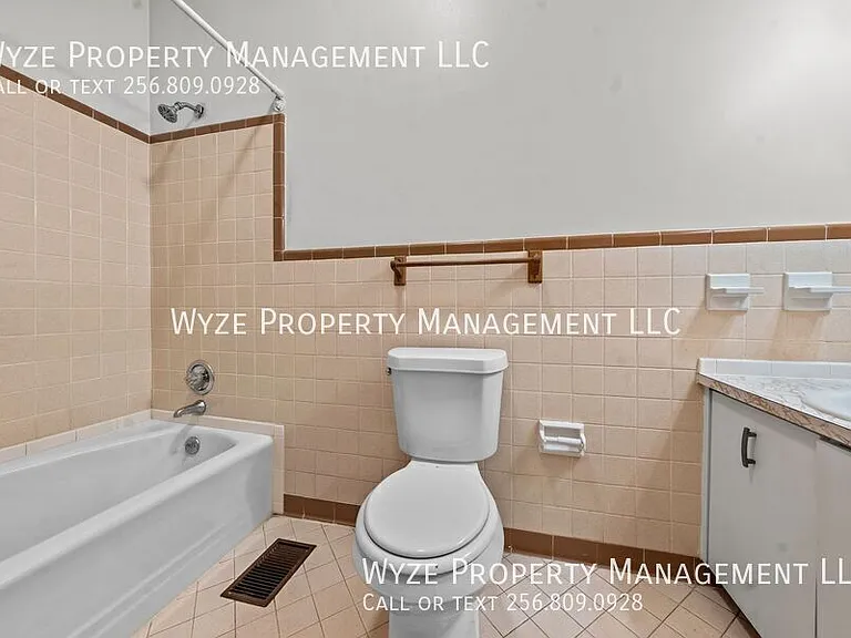 11005 Louis Dr SE — Photo 48