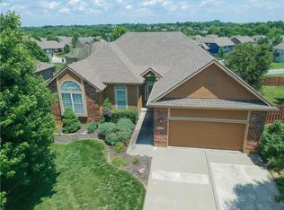 3125 SW Ragan Dr, Lees Summit, MO 64082
