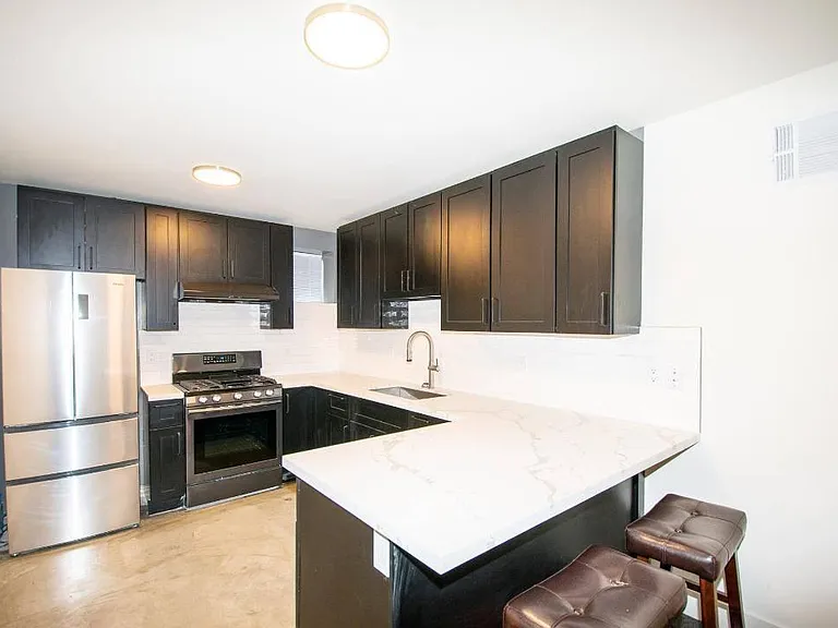 822 Arkansas St — Photo 4