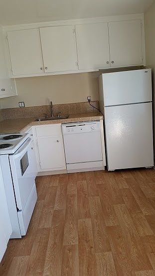 1st image of 1141 El Camino Real APT 04