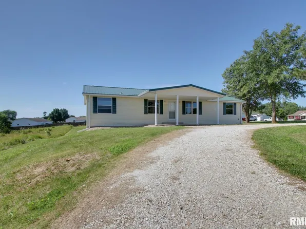 1366 Michelle Ct, Quincy, IL 62305