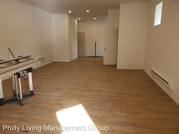 2nd image of 2601 W Huntingdon St #9183684