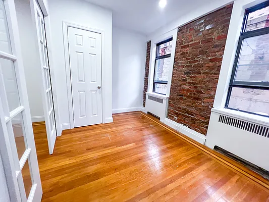 Rented by Voro New York | media 4