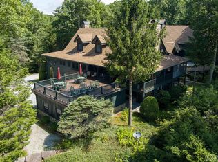 252 Flatwood Branch Trl, Glenville, NC 28736