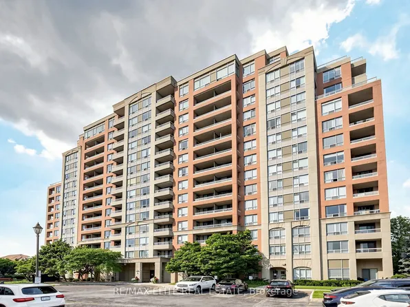 9 Northern Heights Dr Unit 1205, Richmond Hill, ON L4B 4M5