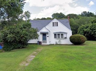 447 Church St, Amston, CT 06231
