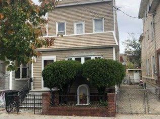 101-21 Nicolls Ave, Corona, NY 11368