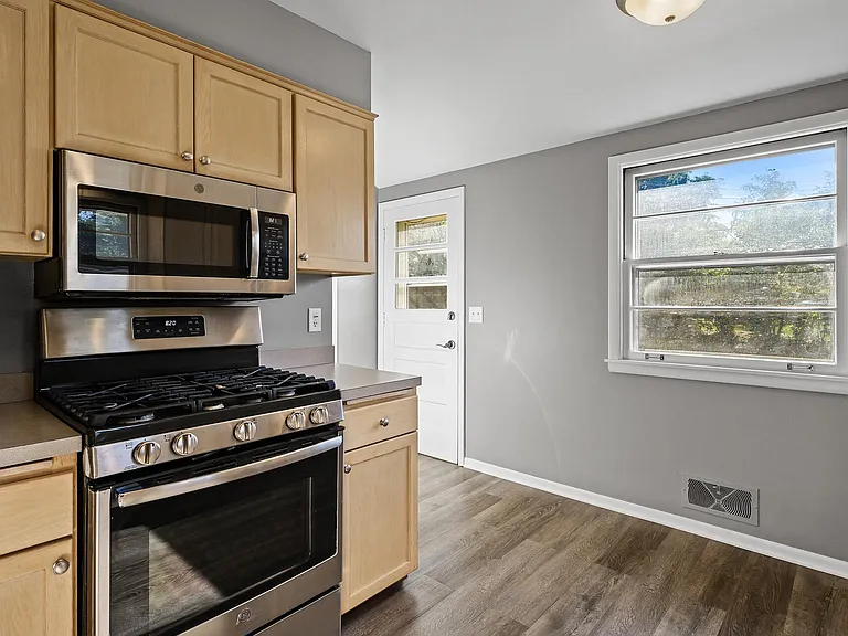 6339 Vincent Ave S — Photo 22