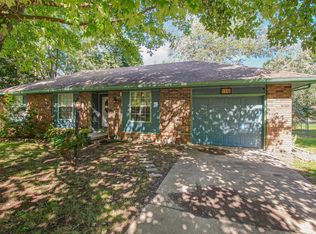 110 N Kyle Ave, Republic, MO 65738