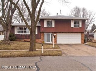 1403 30th St NW, Rochester, MN 55901