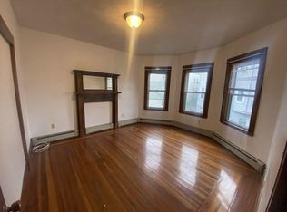 32 Oakland St #2, Cambridge, MA 02139