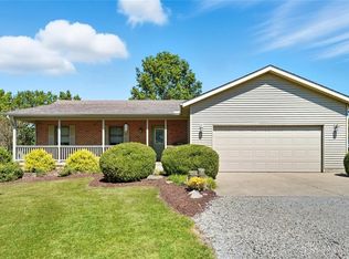 8784 Wilmington Rd, Oregonia, OH 45054