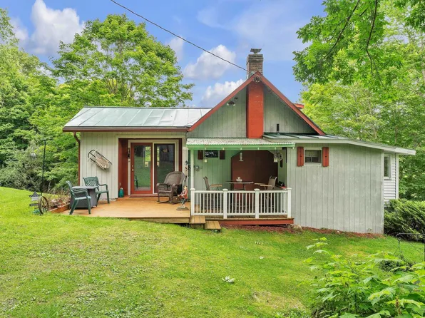 4208 Maplewood Road, Corinth, VT 05039