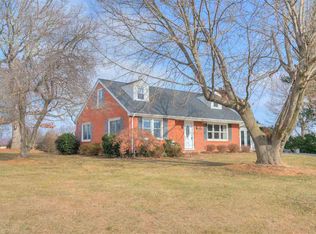 5513 Stuart St, Dublin, VA 24084