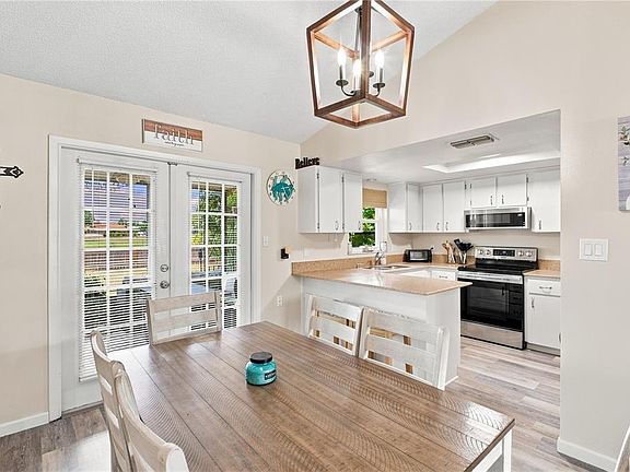 4th image of 7301 BRAMBLEWOOD DRIVE
