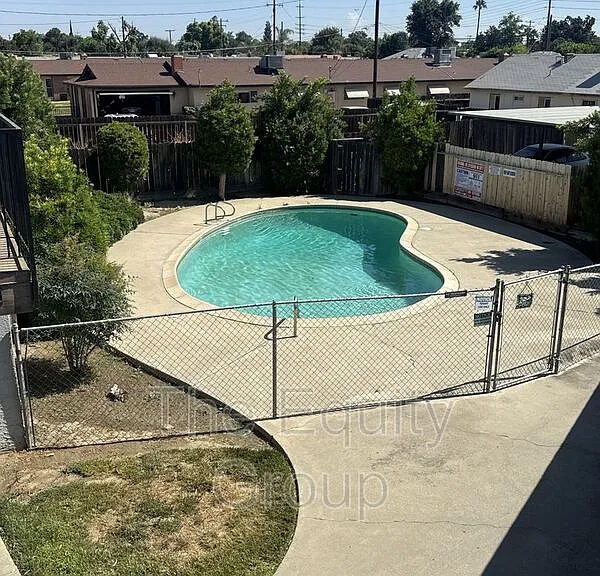 1873 Emma Lee Ln — Photo 21