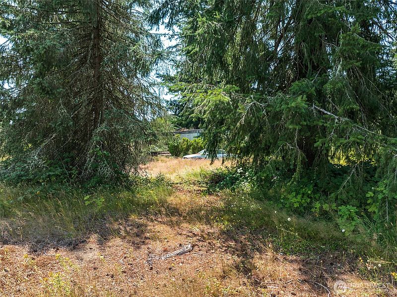 5th image of 21115 Renton Maple Valley Road