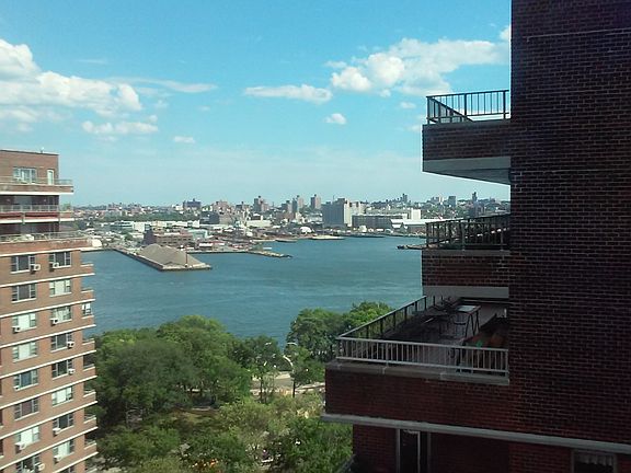 2nd image of 575 Grand St APT 1904