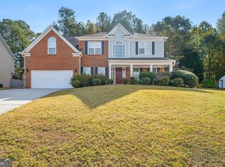 834 Montecruz Dr, Lawrenceville, GA 30045