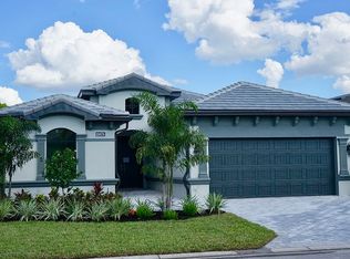 10076 Venice Ct, Naples, FL 34119