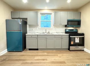 1248 N Main St #2, Waterbury, CT 06704