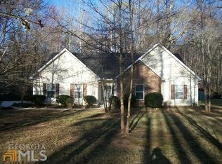 235 Beaubrook Ln, Sharpsburg, GA 30277