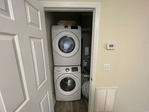 5th image of 4914 Franklin Ave #4