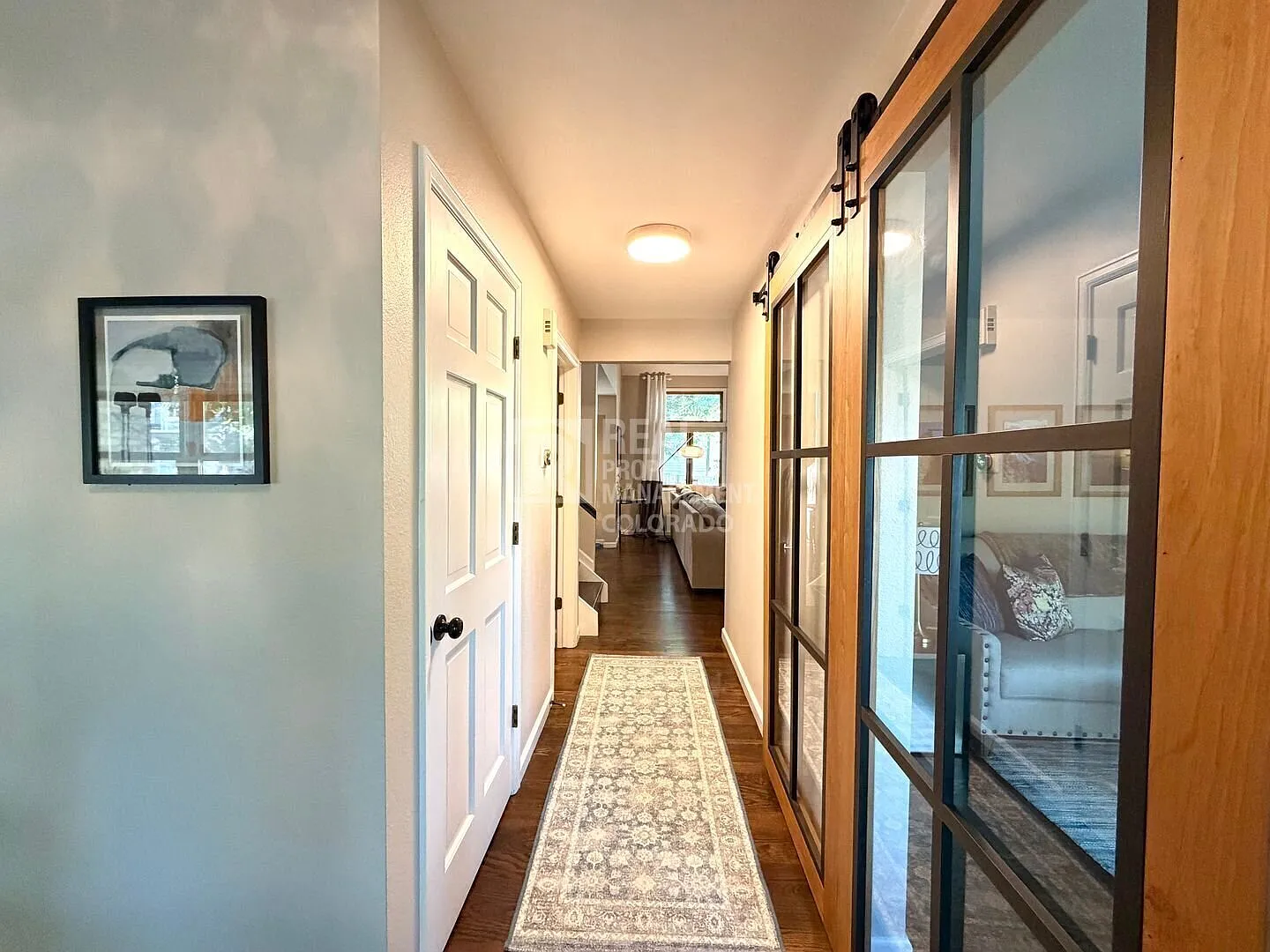 Spacious Centennial Home with Vaulted Ceilings, Skylights, Office Space & Expansive Outdoor Living — Photo 2