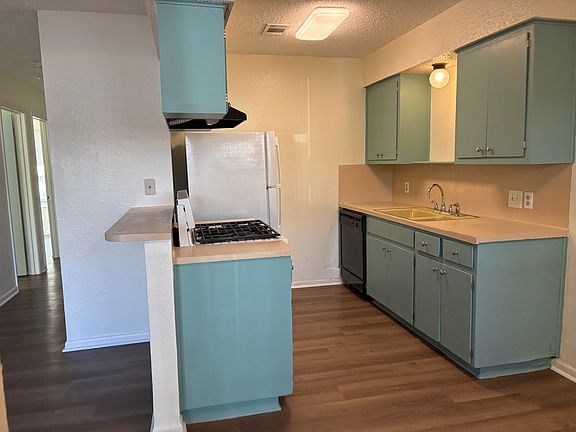 2nd image of 11110 Renel Dr #B