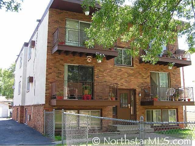 2nd image of 1576 Woodbridge St APT 2