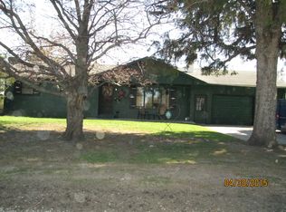 3 7th St SE, Britt, IA 50423