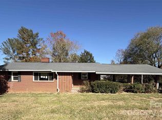 332 Legion Rd, Hudson, NC 28638