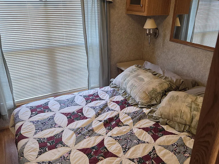 302 Walnut St #1 — Photo 6