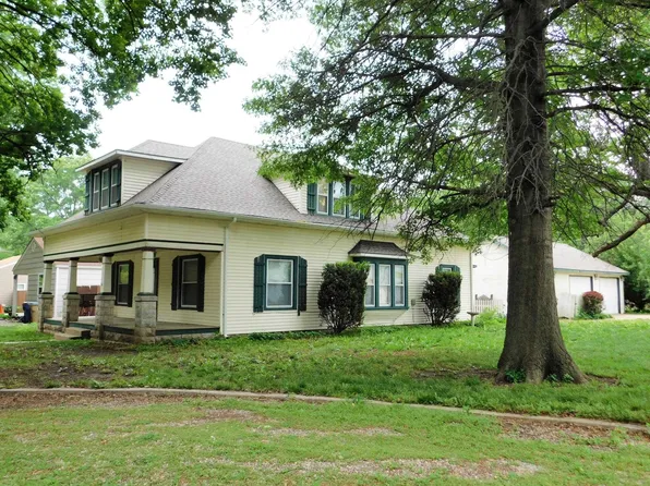 507 S Central Ave, Mulvane, KS 67110