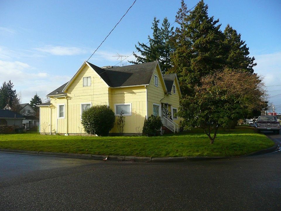 1st image of 1104 2nd Ave NW