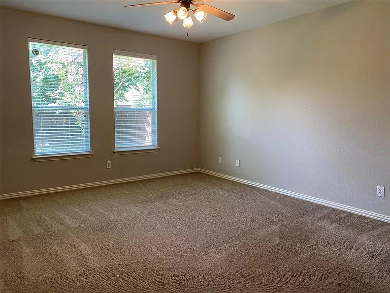 10248 Brenden Dr — Photo 14