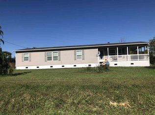 1006 Whitten Ridge Rd, Milton, WV 25541