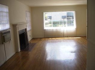 13301 Valleyheart Dr N, Sherman Oaks, CA 91423