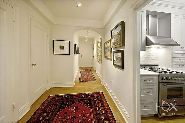 Sold by Fox Residential Group | media 7