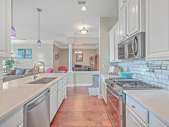 5th image of 200 River Landing Dr Unit 308D