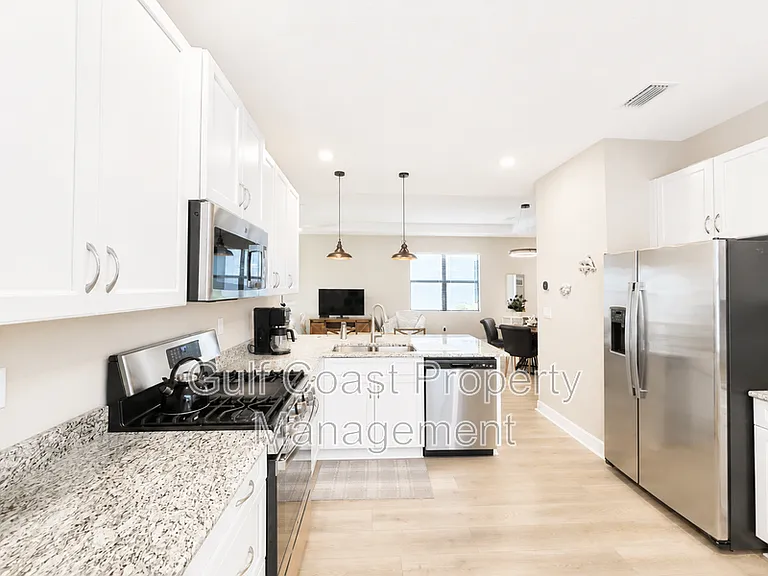 5182 Barnett Cir — Photo 6