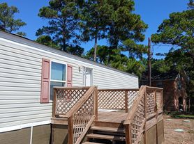 828 Highway 71 E