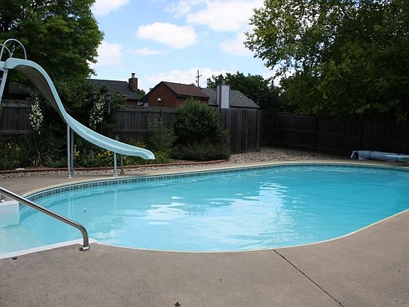 5th image of 1322 Windmill Dr