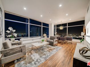 900 W Olympic Blvd UNIT 27A, Los Angeles, CA 90015