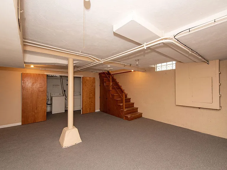 3031 Irvella Pl — Photo 37