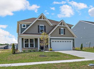 127 Dayflower Ct, Shepherdsville, KY 40165