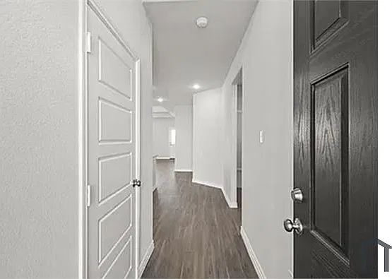 3 bed, 1516 sqft, $2,500 — Photo 2